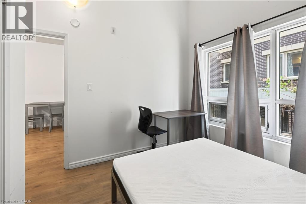 275 Larch Street Unit# F-114, Waterloo, Ontario  N2L 0J3 - Photo 11 - 40857931