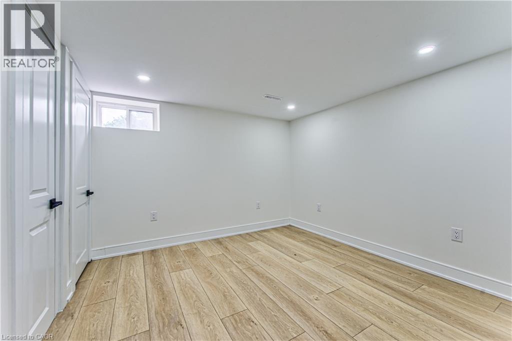 7385 North Dorset Place, Niagara Falls, Ontario  L2J 3T3 - Photo 38 - 40857975