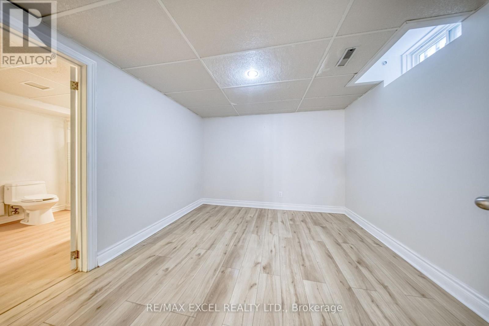1019 Rouge Valley Drive, Pickering, Ontario  L1V 4N8 - Photo 43 - E13701892
