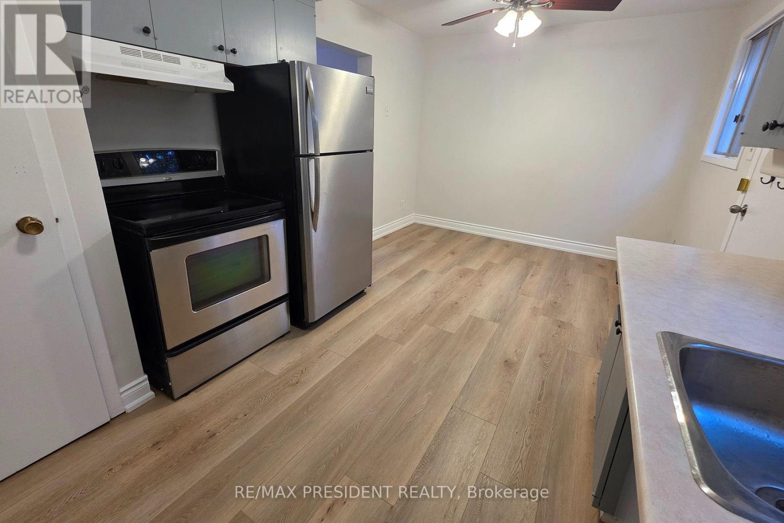 564 Brookhaven Crescent, Waterloo, Ontario  N2L 4R7 - Photo 11 - X13707380