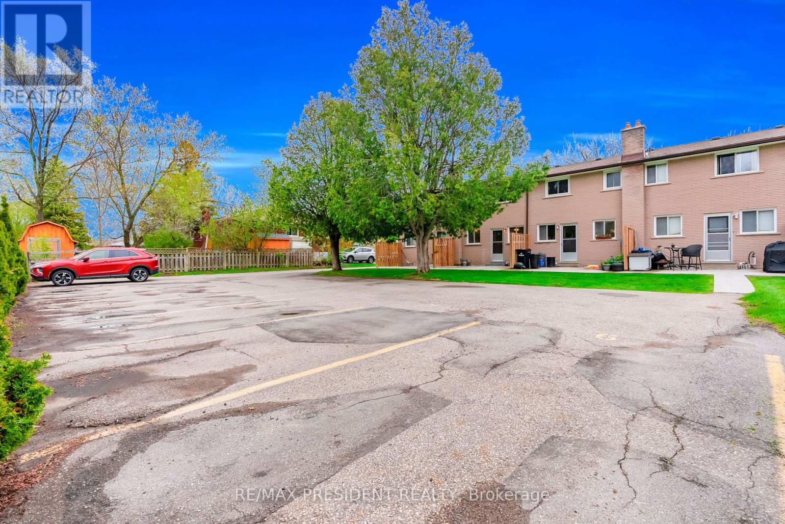 564 Brookhaven Crescent, Waterloo, Ontario  N2L 4R7 - Photo 31 - X13707380