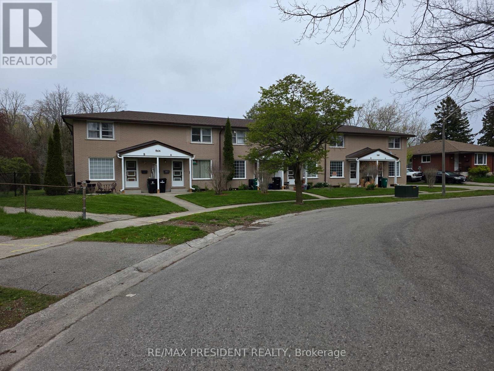 564 Brookhaven Crescent, Waterloo, Ontario  N2L 4R7 - Photo 32 - X13707380
