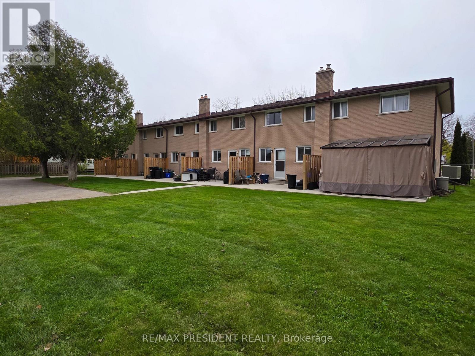 564 Brookhaven Crescent, Waterloo, Ontario  N2L 4R7 - Photo 39 - X13707380