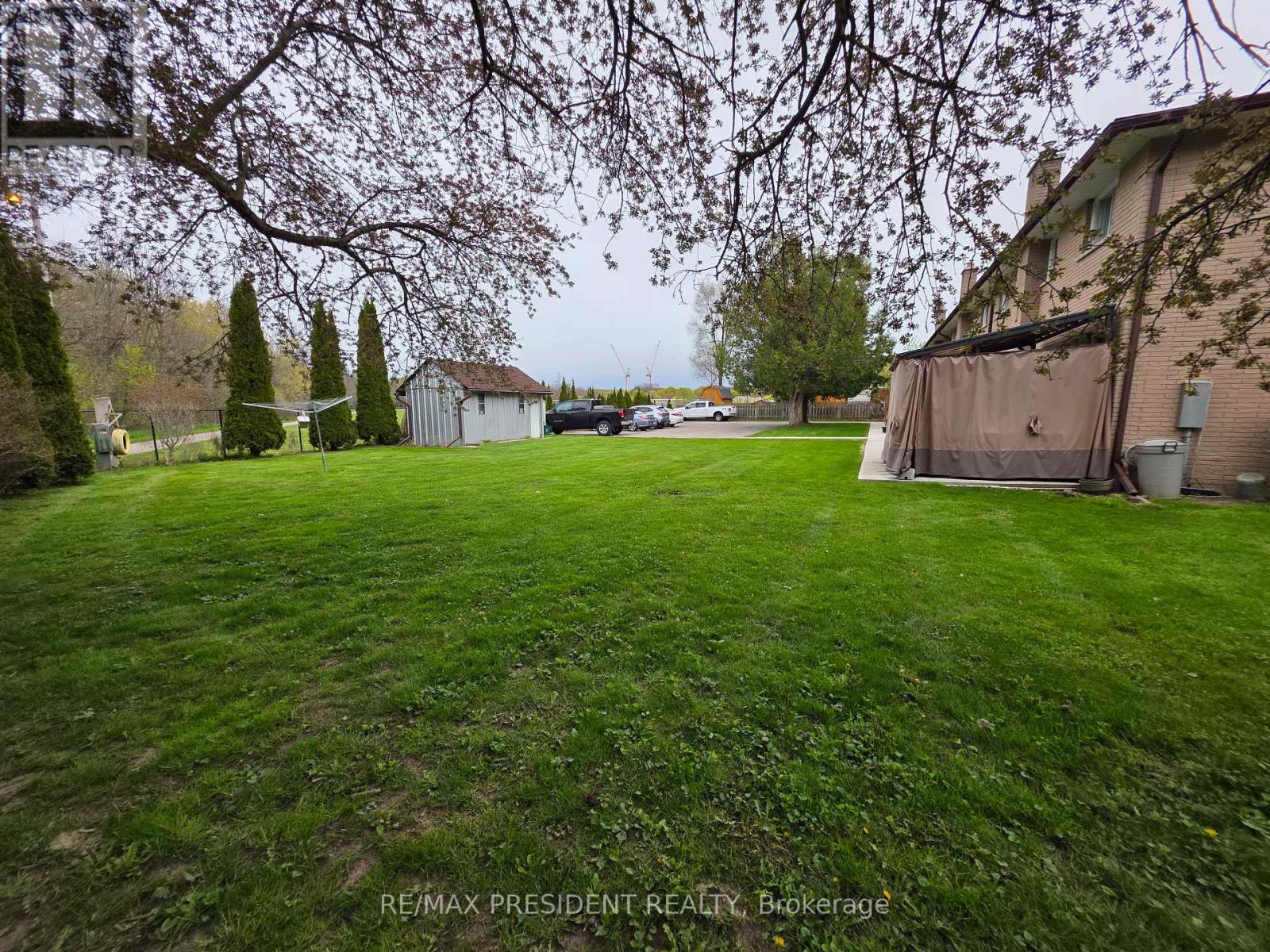 564 Brookhaven Crescent, Waterloo, Ontario  N2L 4R7 - Photo 40 - X13707380