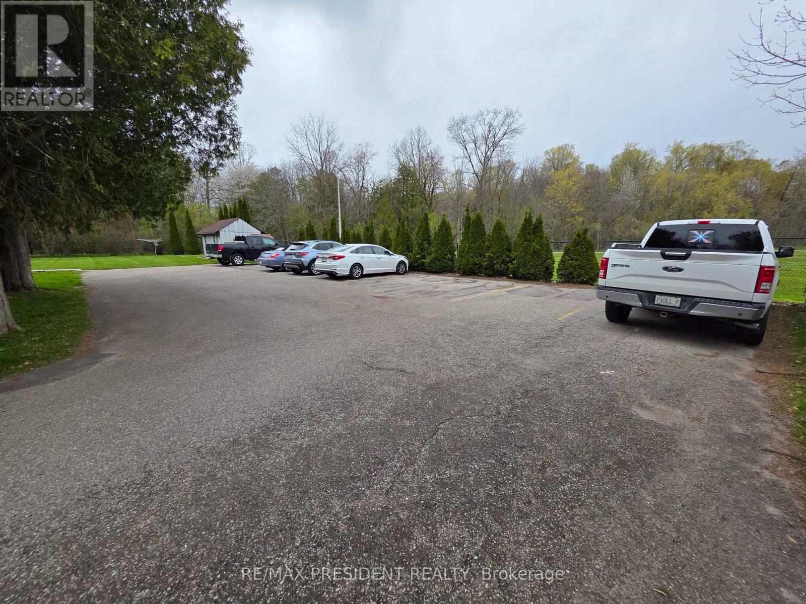 564 Brookhaven Crescent, Waterloo, Ontario  N2L 4R7 - Photo 36 - X13707380