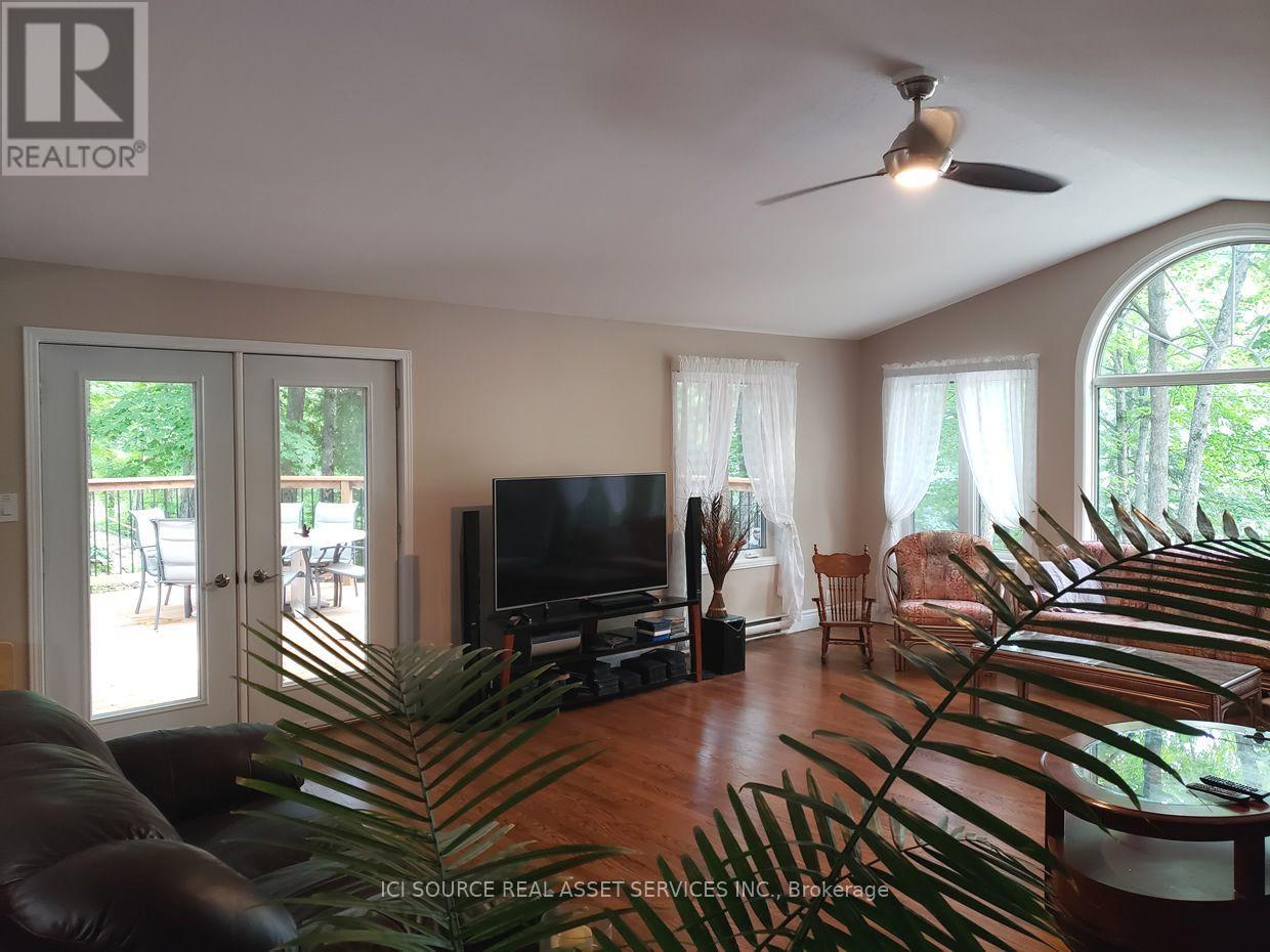 703 Davidson Lane, Mcnab/braeside, Ontario  K0A 3L0 - Photo 17 - X13707476