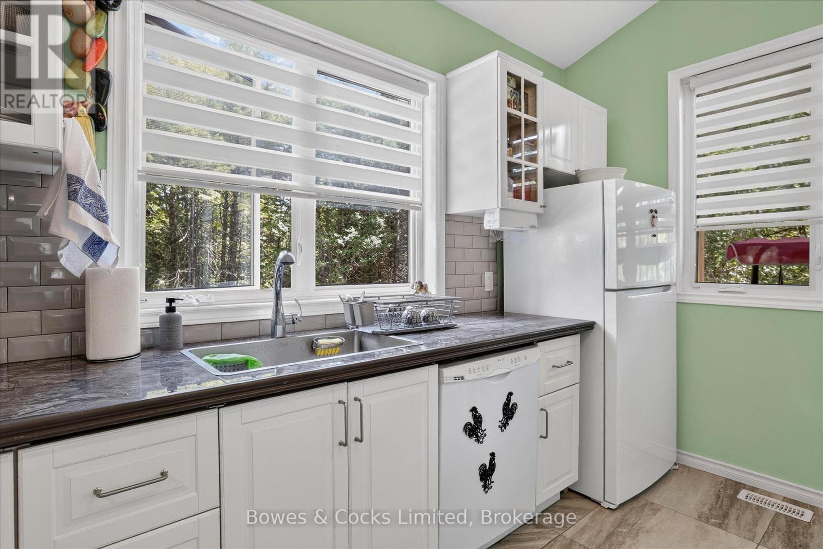 1244 Vick Road, Minden Hills, Ontario  K0M 2K0 - Photo 13 - X13707754