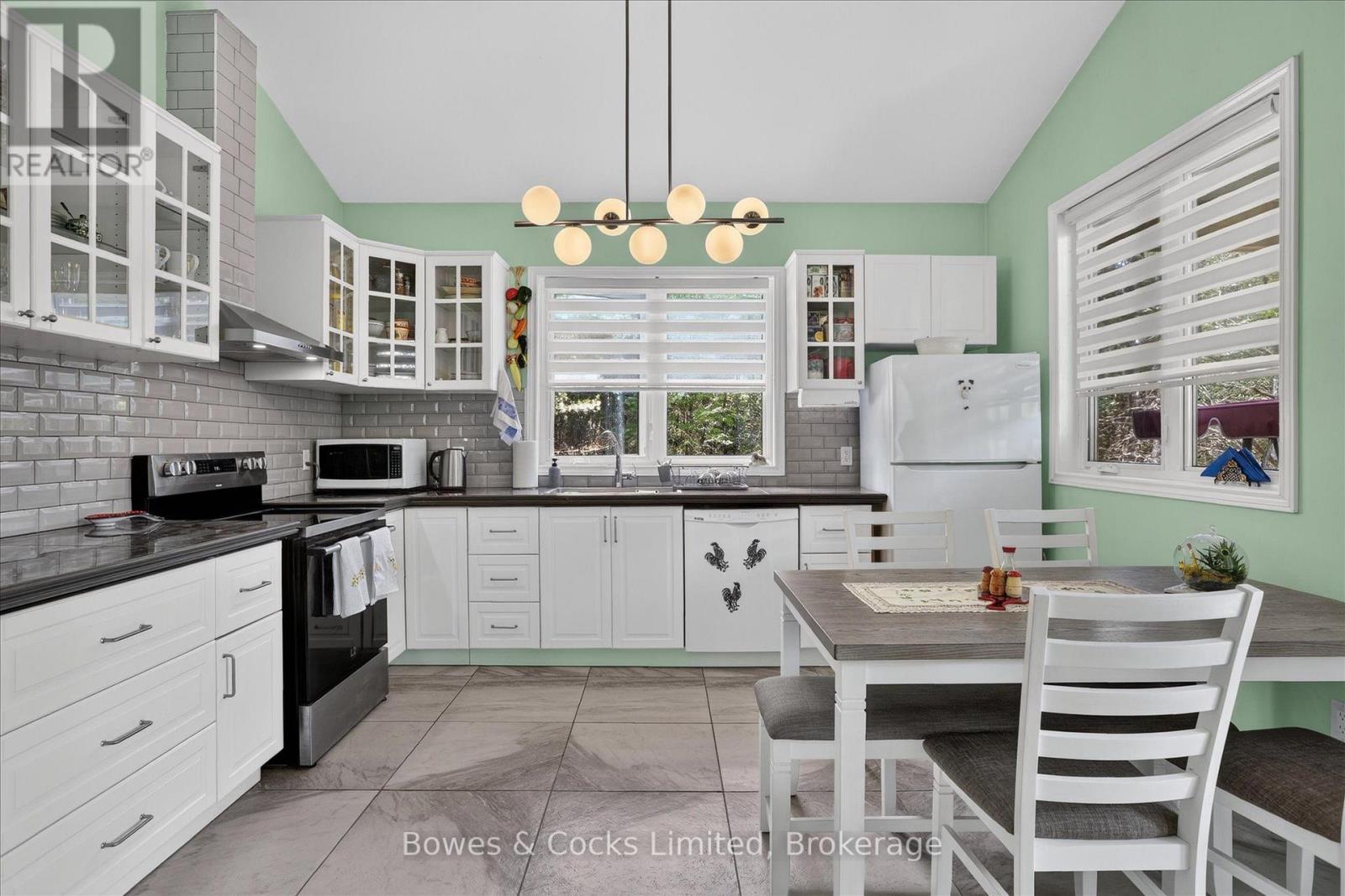 1244 Vick Road, Minden Hills, Ontario  K0M 2K0 - Photo 15 - X13707754