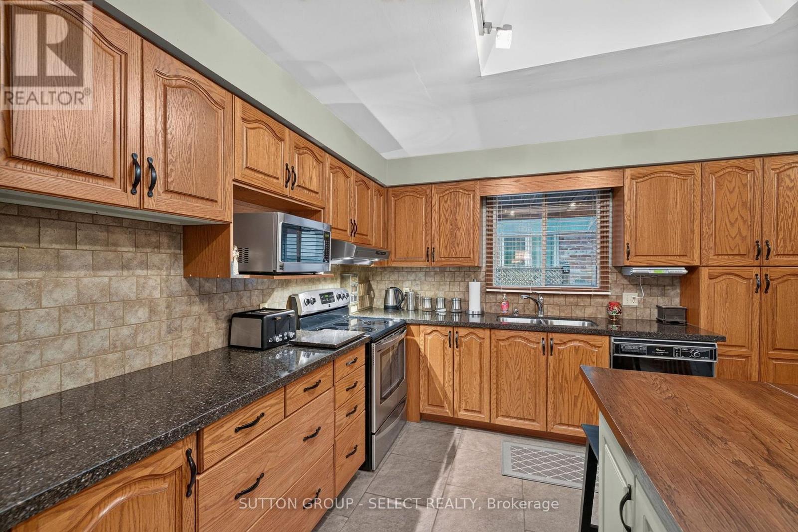1769 Jalna Boulevard, London South, Ontario  N6E 3S5 - Photo 14 - X13707744