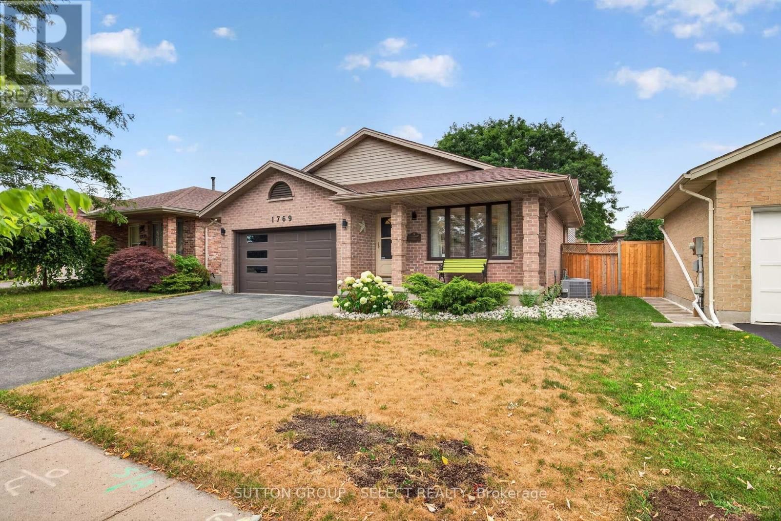 1769 Jalna Boulevard, London South, Ontario  N6E 3S5 - Photo 2 - X13707744
