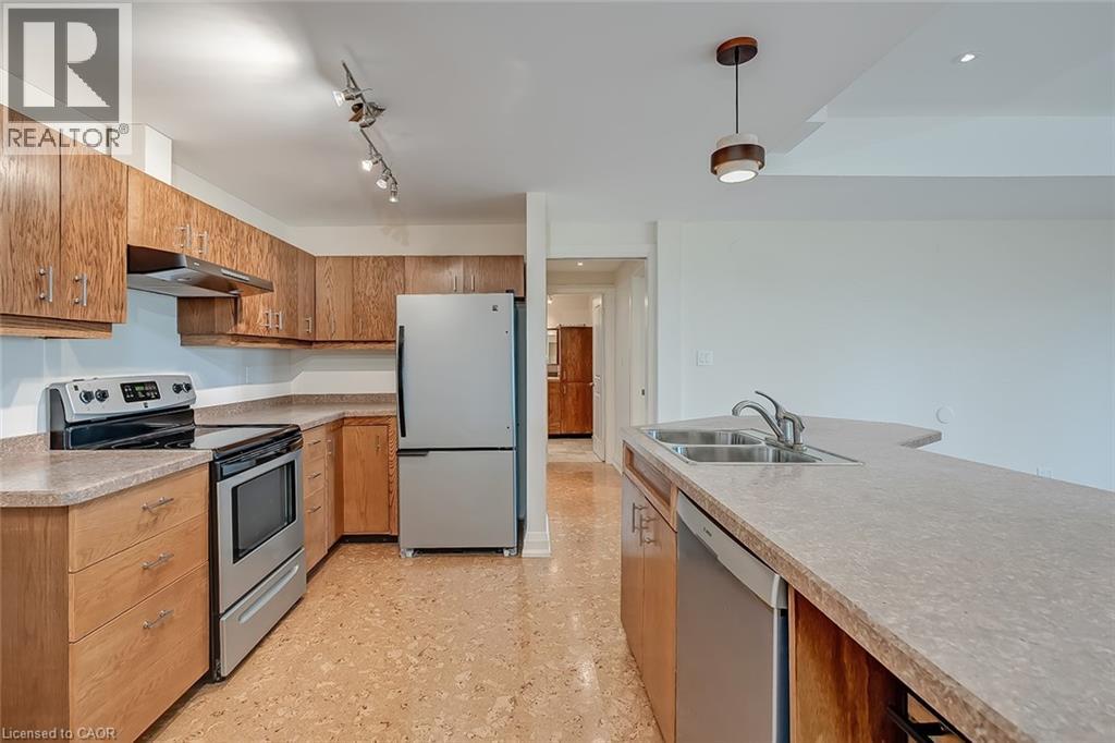 720 Mountain Brow Road W, Burlington, Ontario  L7P 5A3 - Photo 33 - 40828667