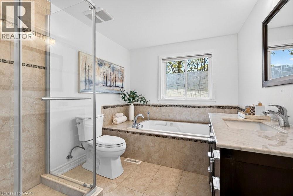 1351 Ontario Street Unit# 14, Burlington, Ontario  L7S 1E9 - Photo 22 - 40829035