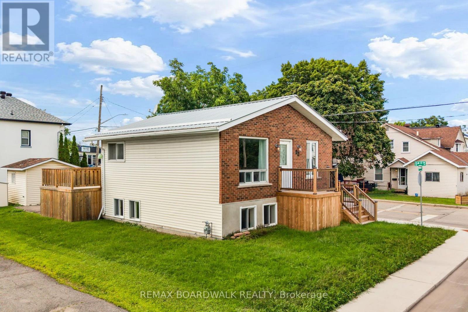 22 Merrick Street, Smiths Falls, Ontario  K7A 4R4 - Photo 2 - X13707738