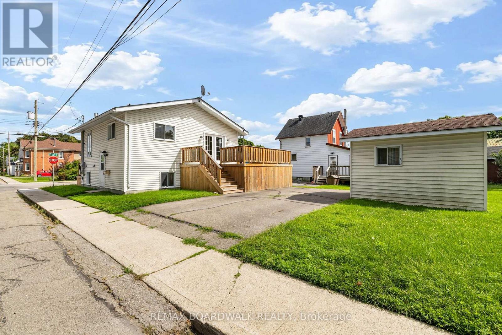 22 Merrick Street, Smiths Falls, Ontario  K7A 4R4 - Photo 3 - X13707738
