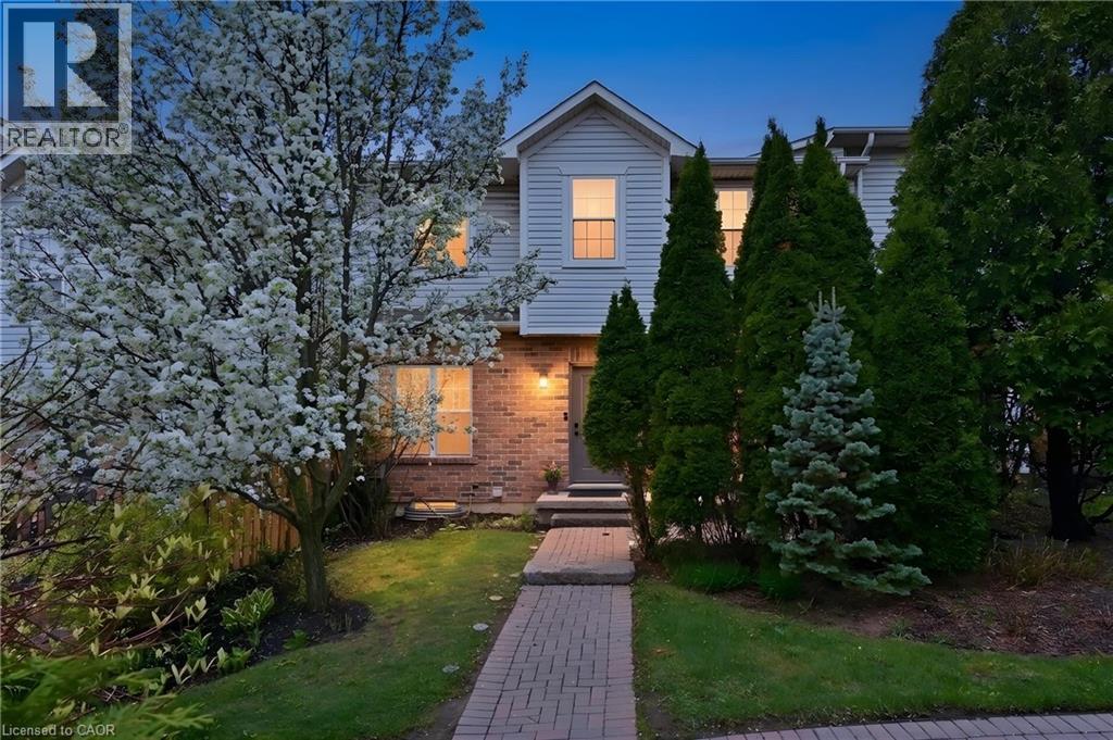1085 HARROGATE Drive Unit# 35, Ancaster, Ontario