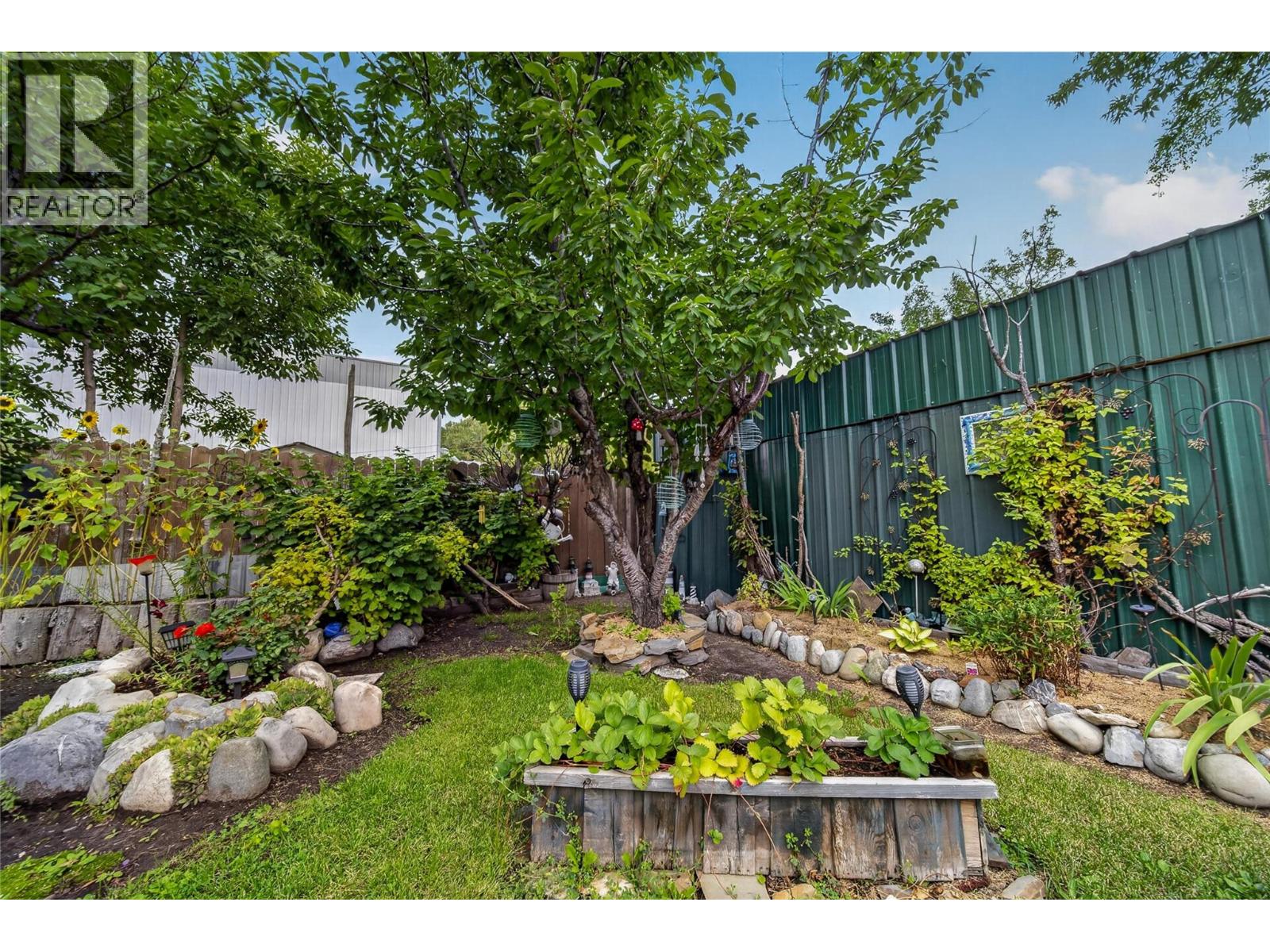 900 18a Avenue N, Cranbrook, British Columbia V1C 3X9 - Photo 27 - 10398339