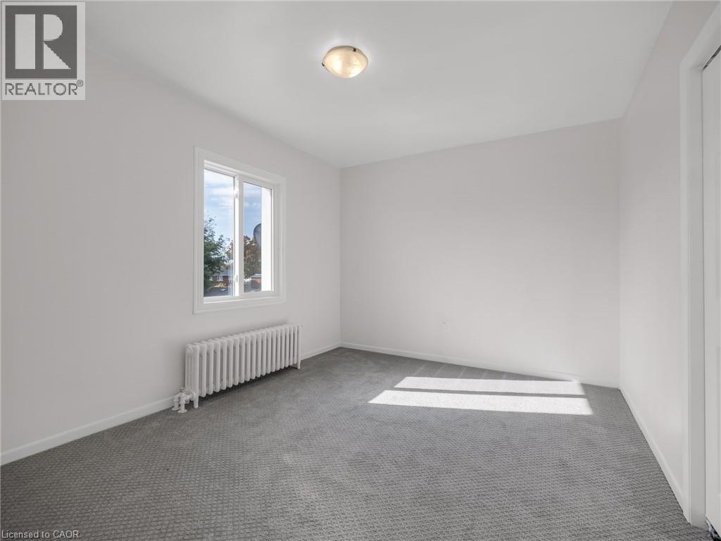 7 Maitland Street Unit# Upper, Thorold, Ontario  L2V 3A4 - Photo 4 - 40846042