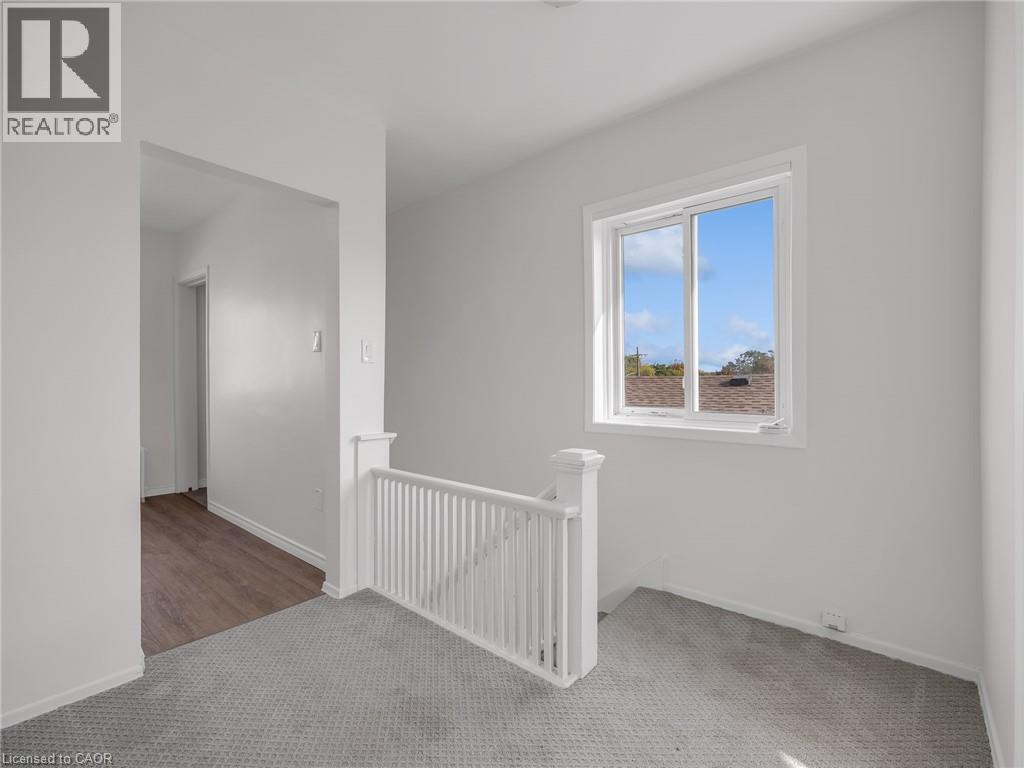 7 Maitland Street Unit# Upper, Thorold, Ontario  L2V 3A4 - Photo 3 - 40846042