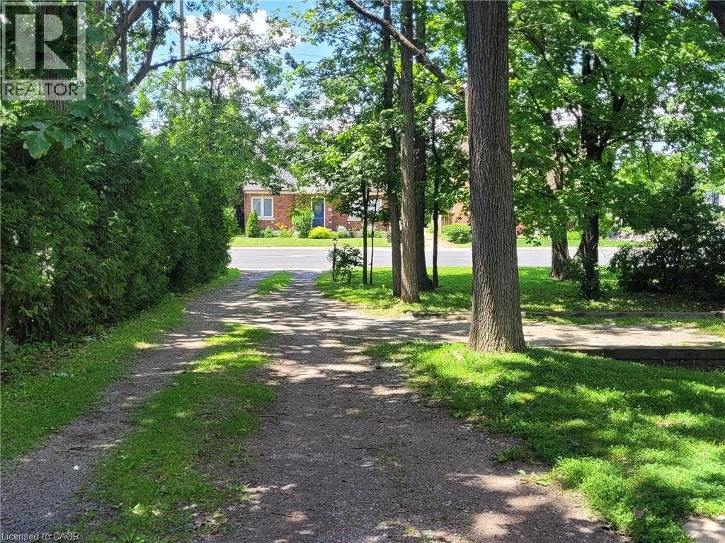 879 West 5th Street, Hamilton, Ontario  L9C 5R4 - Photo 6 - 40847951
