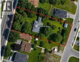 879 WEST 5TH Street, Hamilton, Ontario