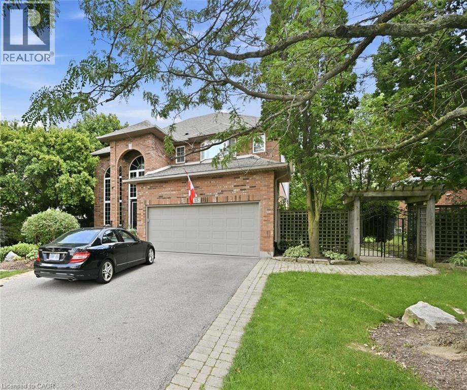 15 PELHAM Drive Unit# Lower, Ancaster, Ontario