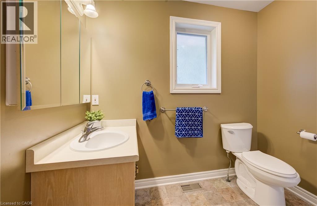 910 Walton Avenue N, Listowel, Ontario  N4W 3R9 - Photo 22 - 40856850