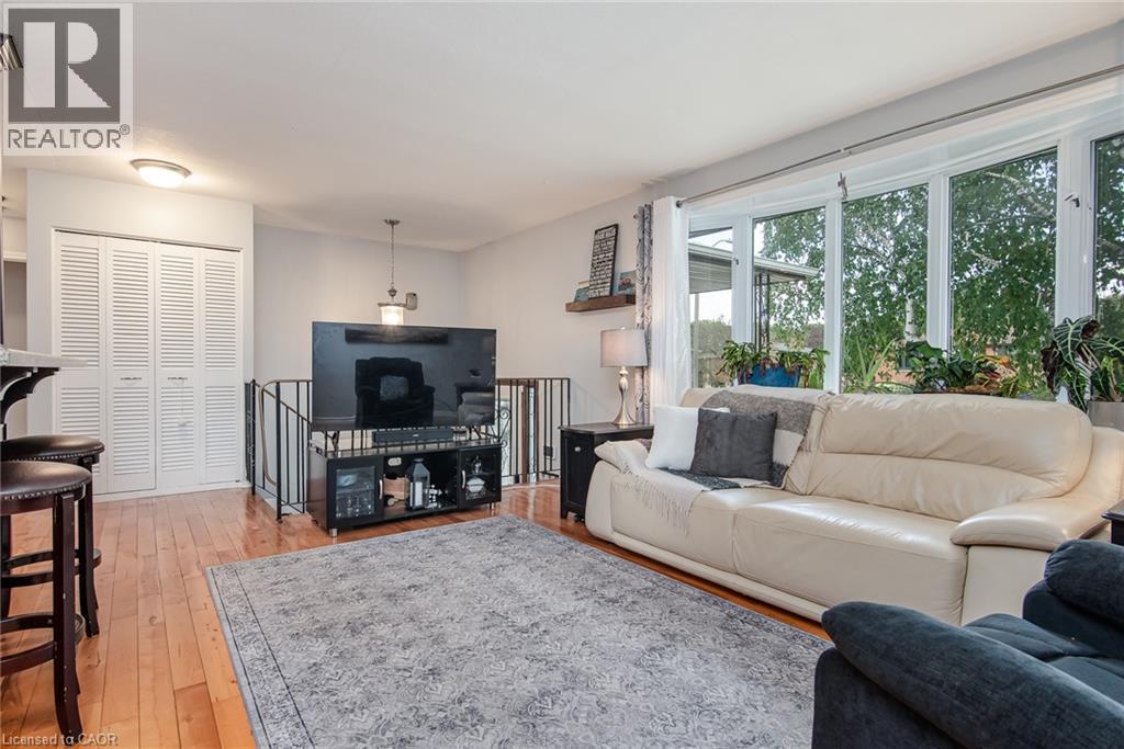 18 Mayberry Place, Stratford, Ontario  N5A 6Z7 - Photo 12 - 40857481
