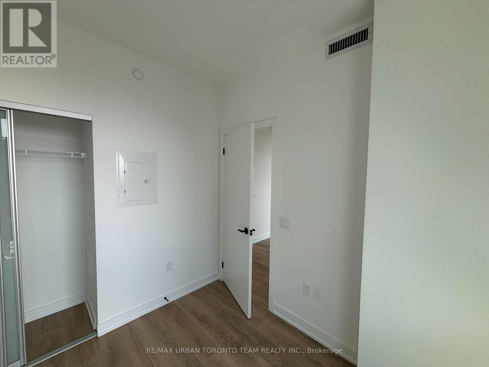 3611 - 117 Broadway Avenue, Toronto, Ontario  M4P 1V3 - Photo 8 - C13707776