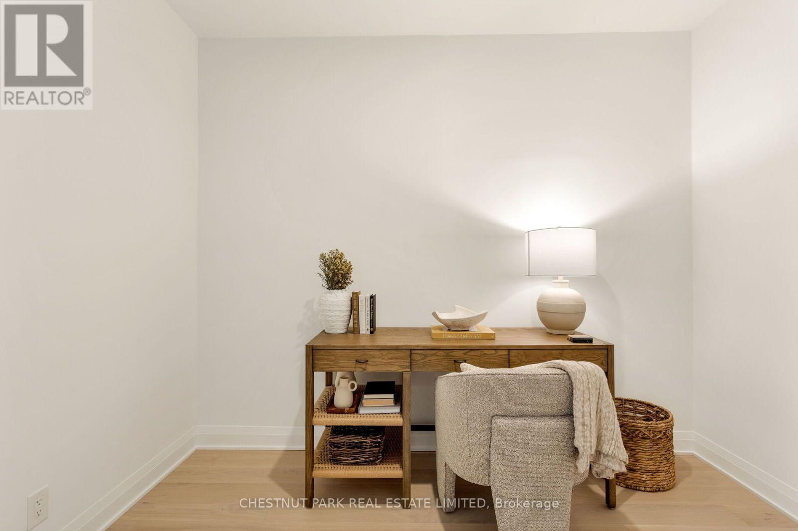 Th12 - 33 Frederick Todd Way, Toronto, Ontario  M4G 0C9 - Photo 15 - C13707794