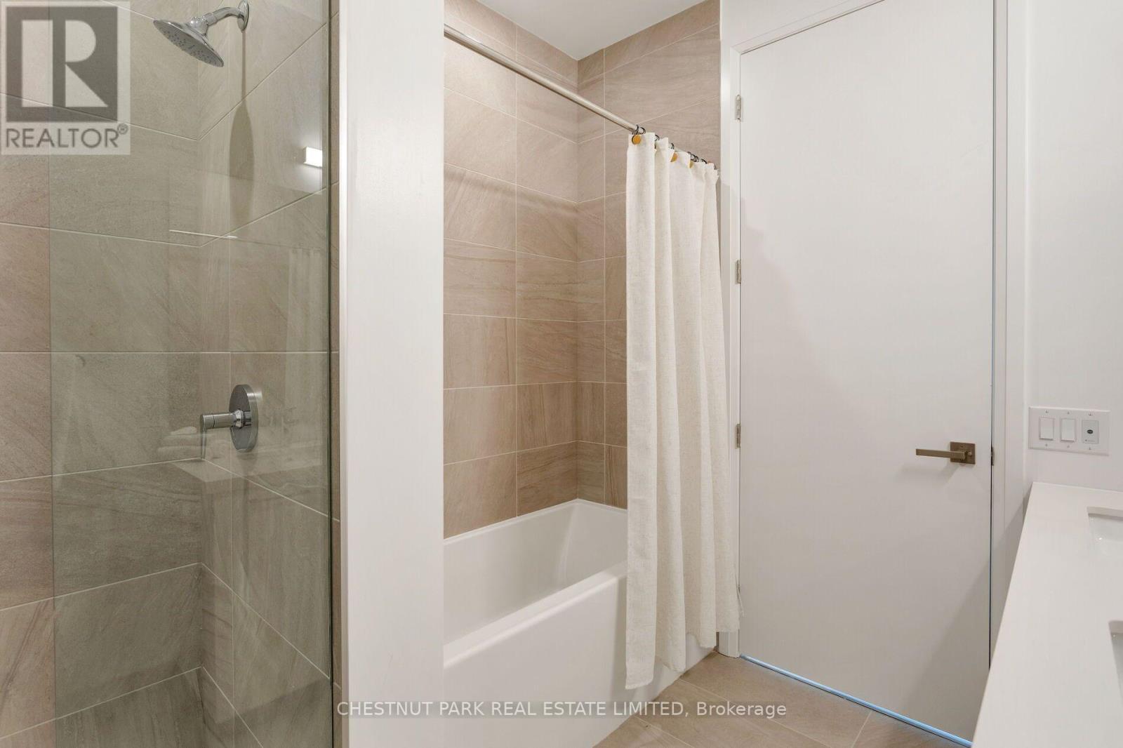 Th12 - 33 Frederick Todd Way, Toronto, Ontario  M4G 0C9 - Photo 23 - C13707794