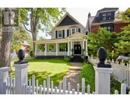 57 SILVER BIRCH AVENUE, Toronto, Ontario