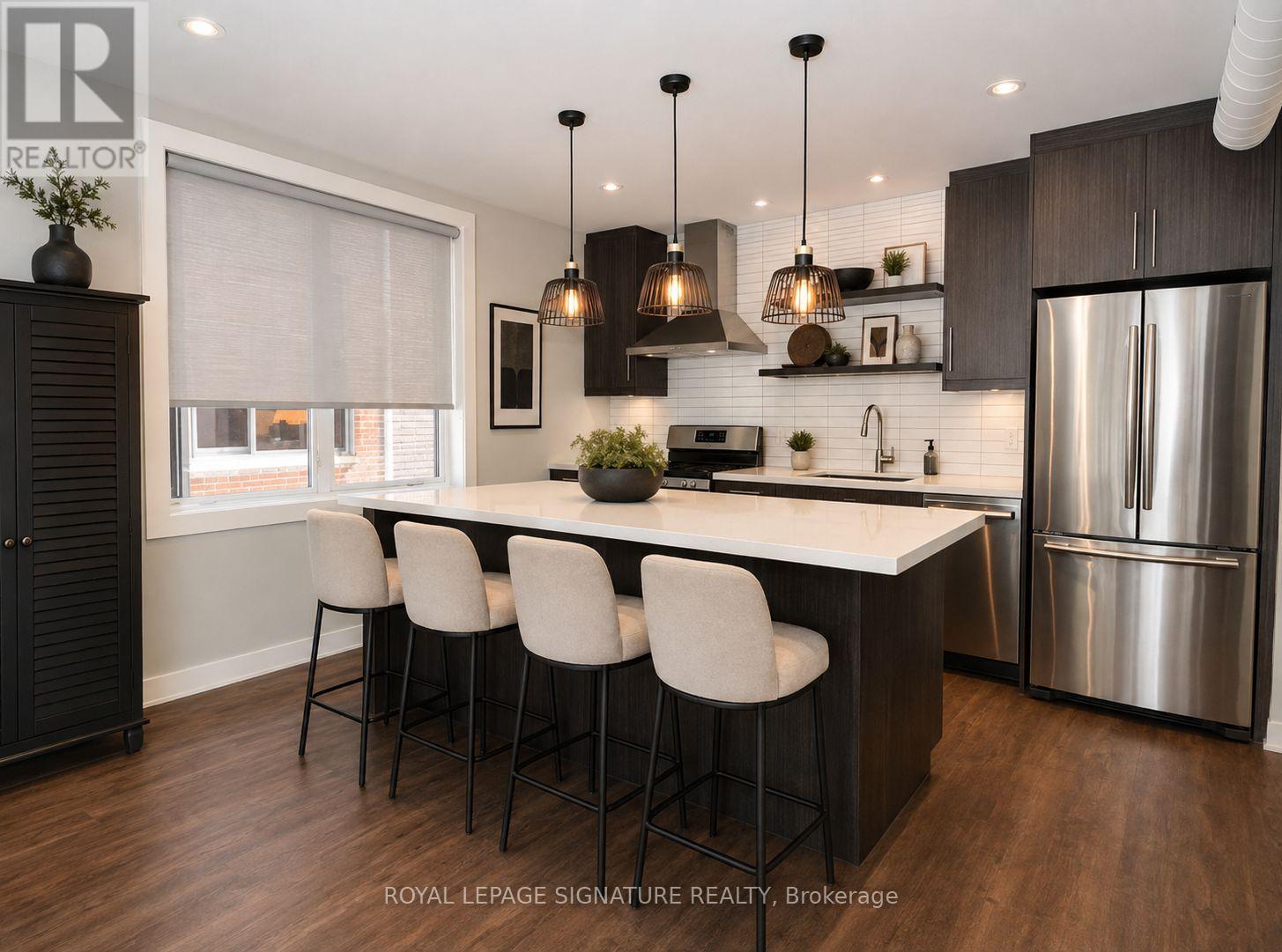 65 Fulton Avenue, Toronto, Ontario  M4K 1X7 - Photo 3 - E13707812