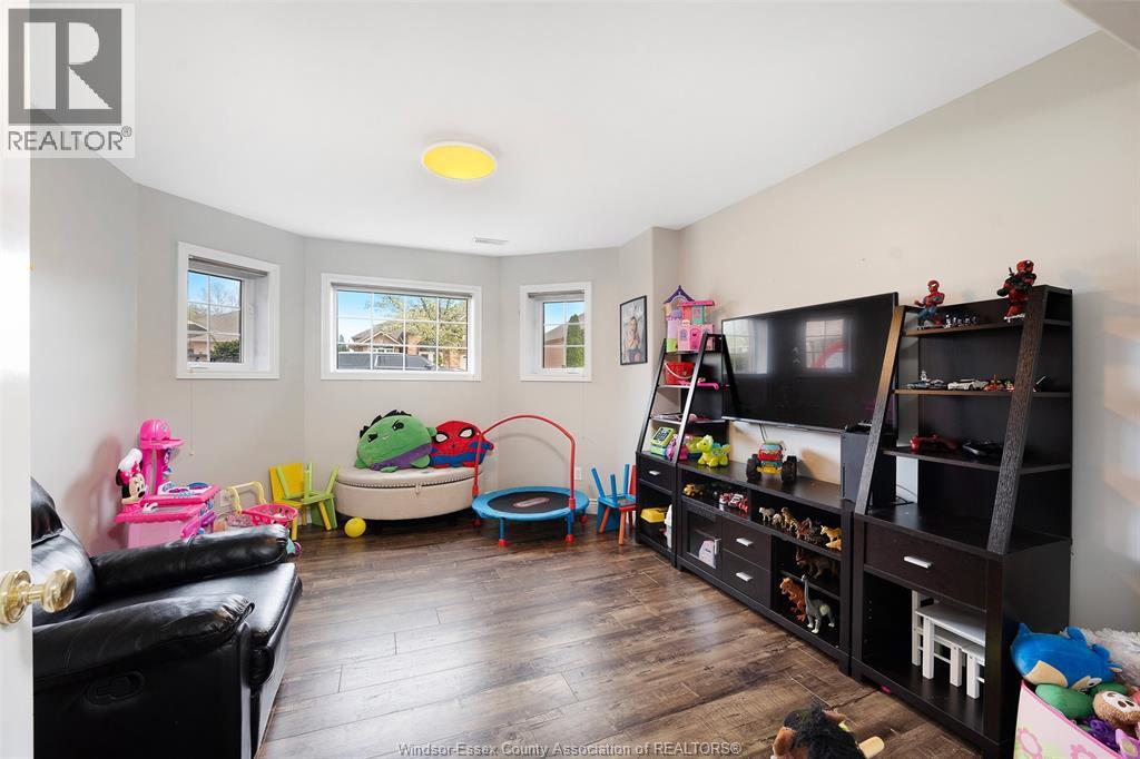 4205 Barton Crescent, Windsor, Ontario  N9G 2V5 - Photo 34 - 26020655