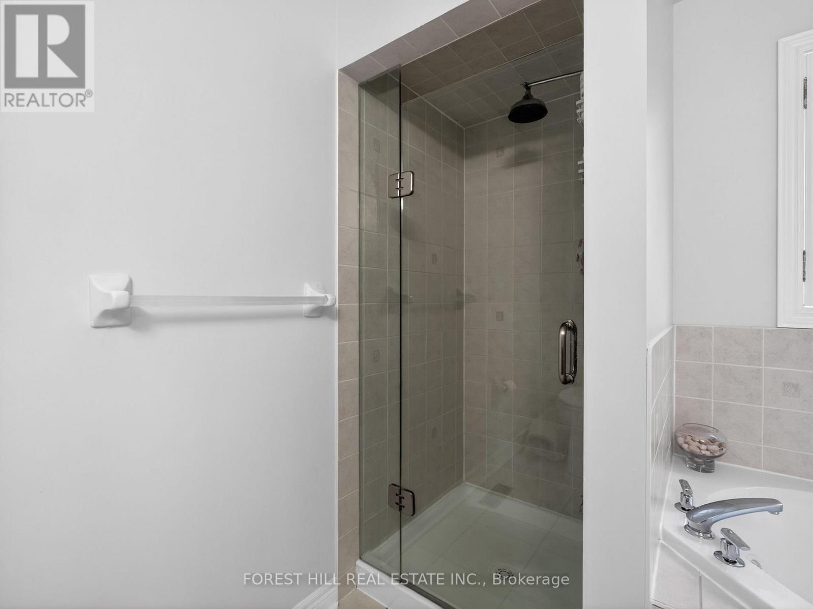 120 Sandwood Drive, Vaughan, Ontario  L4J 8W4 - Photo 32 - N13707732