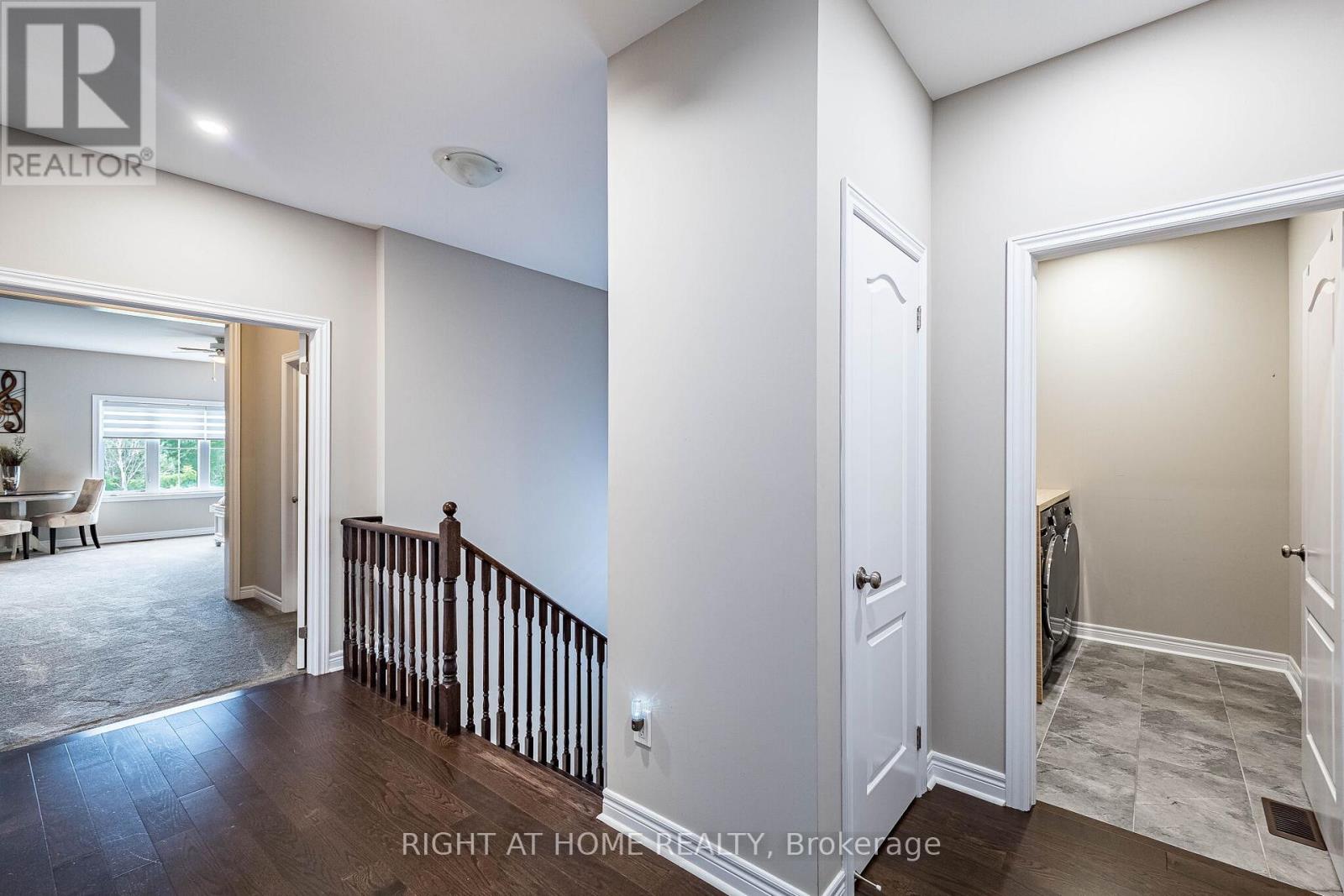 2 Cottonwood Hollow Court, Aurora, Ontario  L4G 3L8 - Photo 32 - N13707750