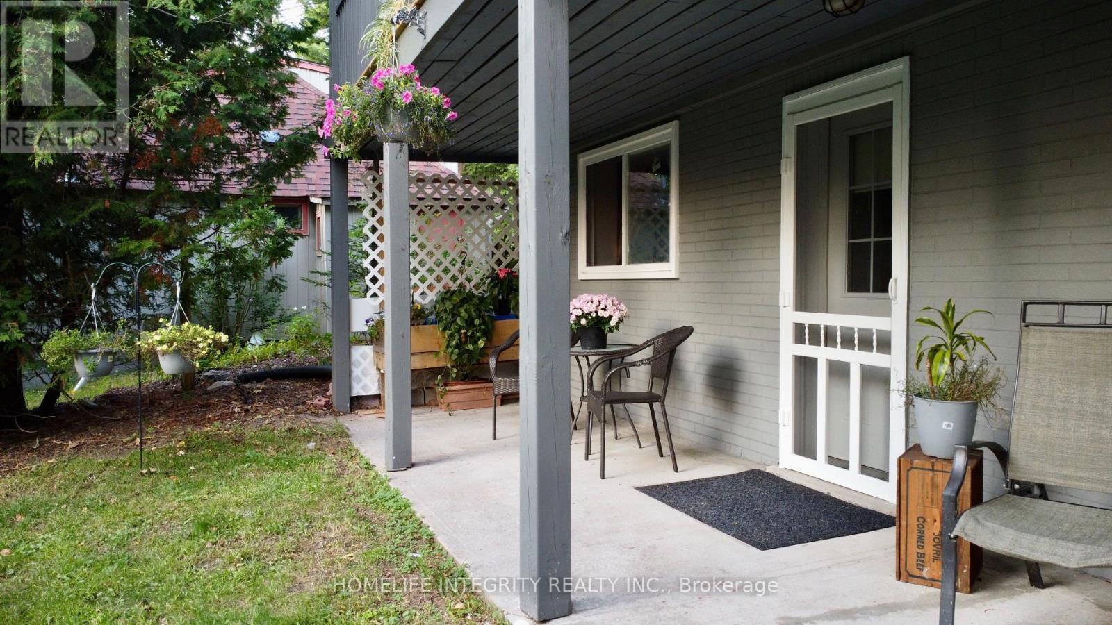 2197 Tiny Beaches Road S, Tiny, Ontario  L0L 1P1 - Photo 17 - S13707828