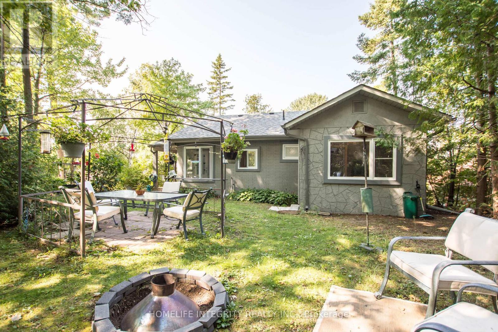 2197 Tiny Beaches Road S, Tiny, Ontario  L0L 1P1 - Photo 36 - S13707828