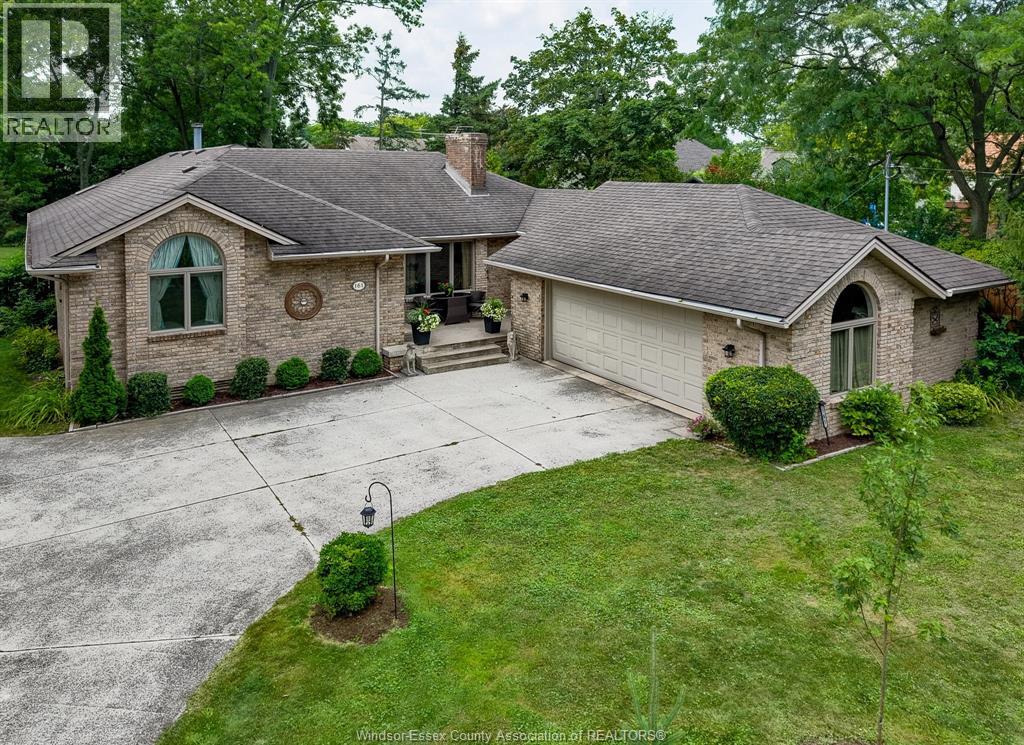 161 Lacasse Boulevard, Tecumseh, Ontario  N8N 2B4 - Photo 2 - 26020639