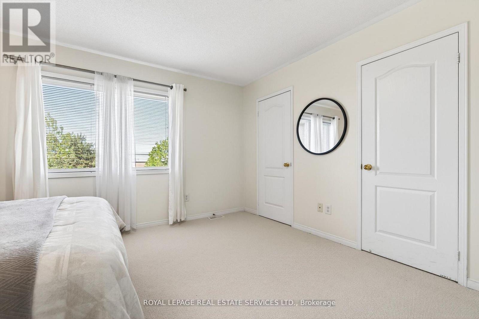 2307 Stone Glen Crescent, Oakville, Ontario  L6M 0C9 - Photo 17 - W13707766