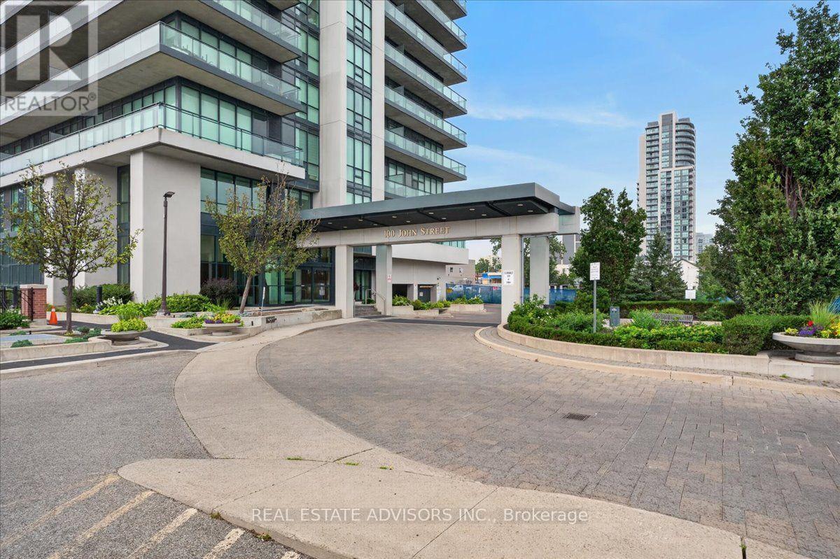 608 - 100 John Street, Brampton, Ontario  L6W 0A8 - Photo 2 - W13707780