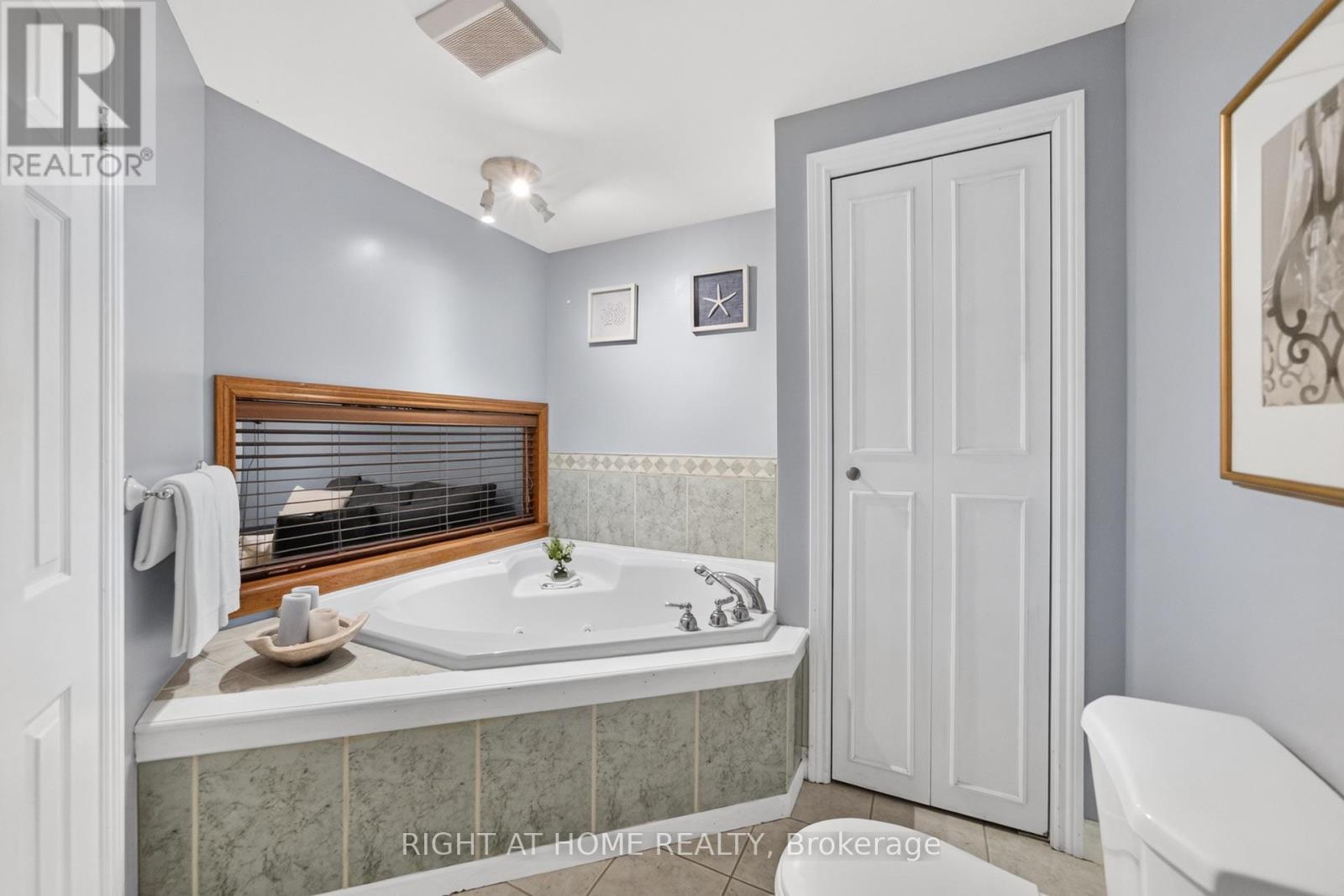 3 Beverly Lane, Halton Hills, Ontario  L7G 5L7 - Photo 36 - W13707816