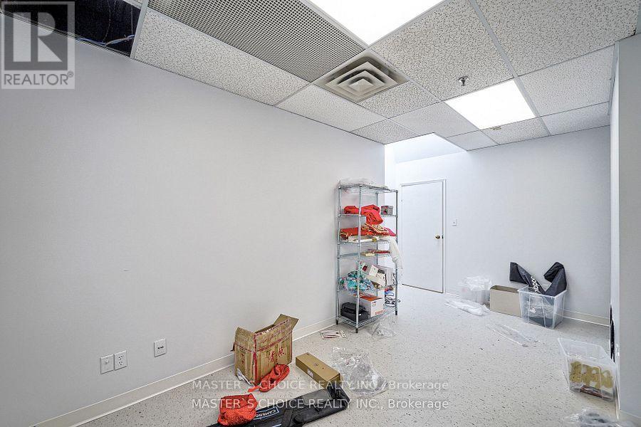 202 - 620 Alden Road, Markham, Ontario L3R 9R7 - Photo 9 - N12869340