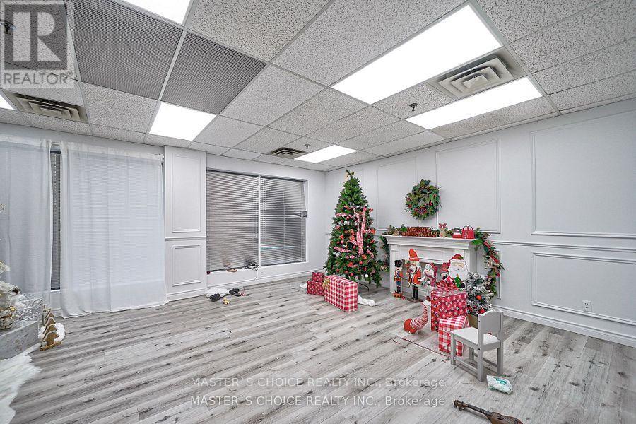 202 - 620 Alden Road, Markham, Ontario L3R 9R7 - Photo 11 - N12869340