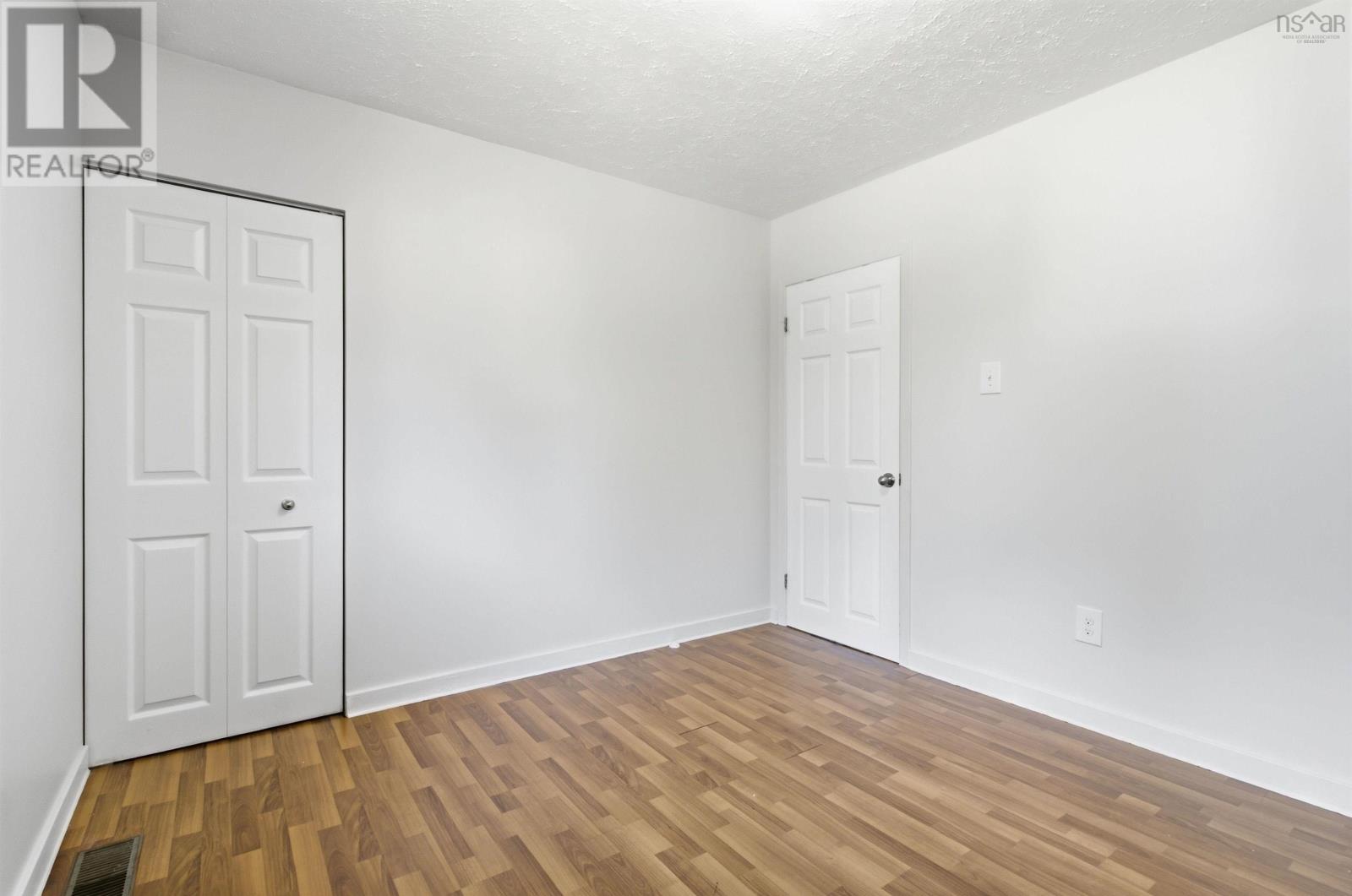 33 Inverary Drive, Dartmouth, Nova Scotia  B2X 1H3 - Photo 17 - 202621371