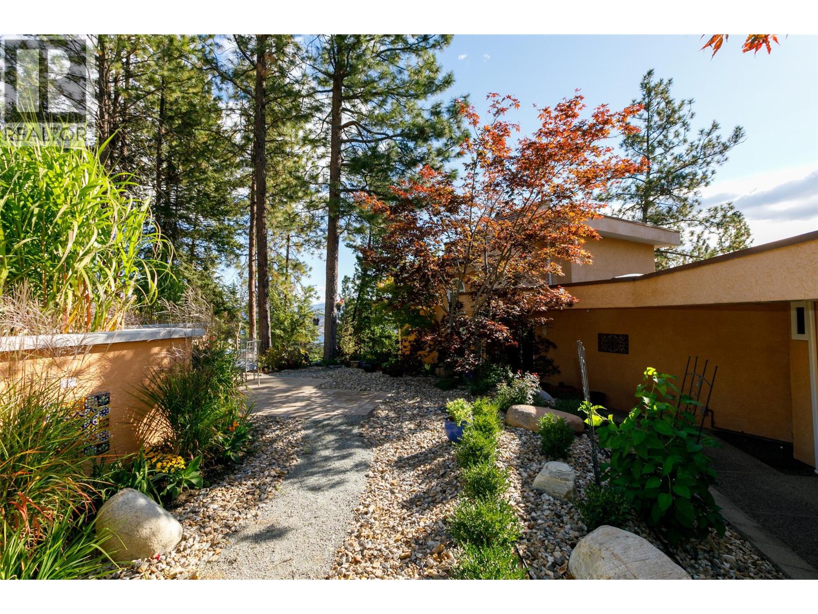 1642 West Kelowna Road, West Kelowna, British Columbia  V1Z 3B7 - Photo 6 - 10389114