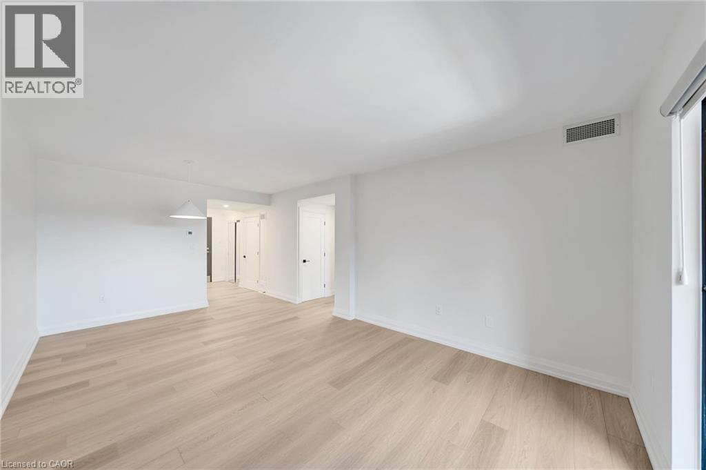 102 Bronte Road Unit# 303, Oakville, Ontario  L6L 6J5 - Photo 7 - 40809594
