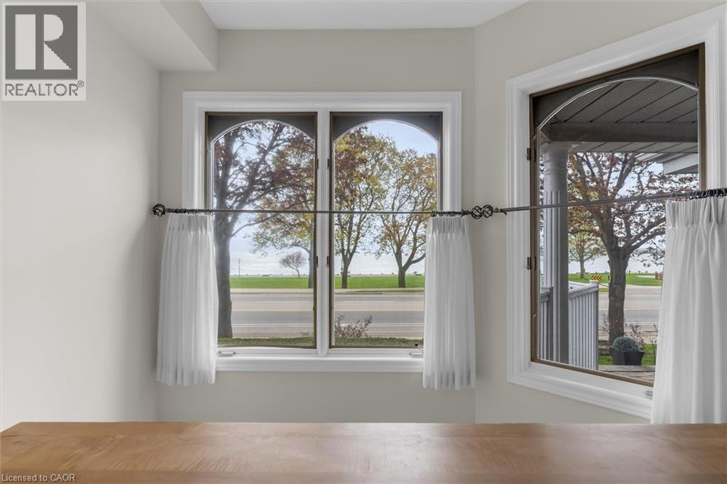 1389 Lakeshore Road, Burlington, Ontario L7S 1B1 - Photo 49 - 40825361