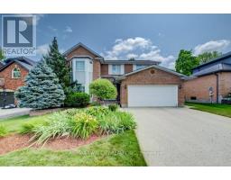 449 KNIGHTSBRIDGE COURT, Waterloo, Ontario