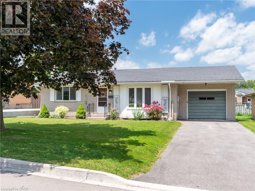 16 Fergusson Avenue, Ingersoll, Ontario  N5C 1E4 - Photo 3 - 40845192