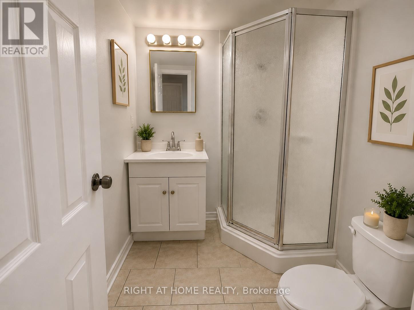 Lower - 67 Brentwood Drive, Hamilton, Ontario  L8T 3W2 - Photo 3 - X13707810